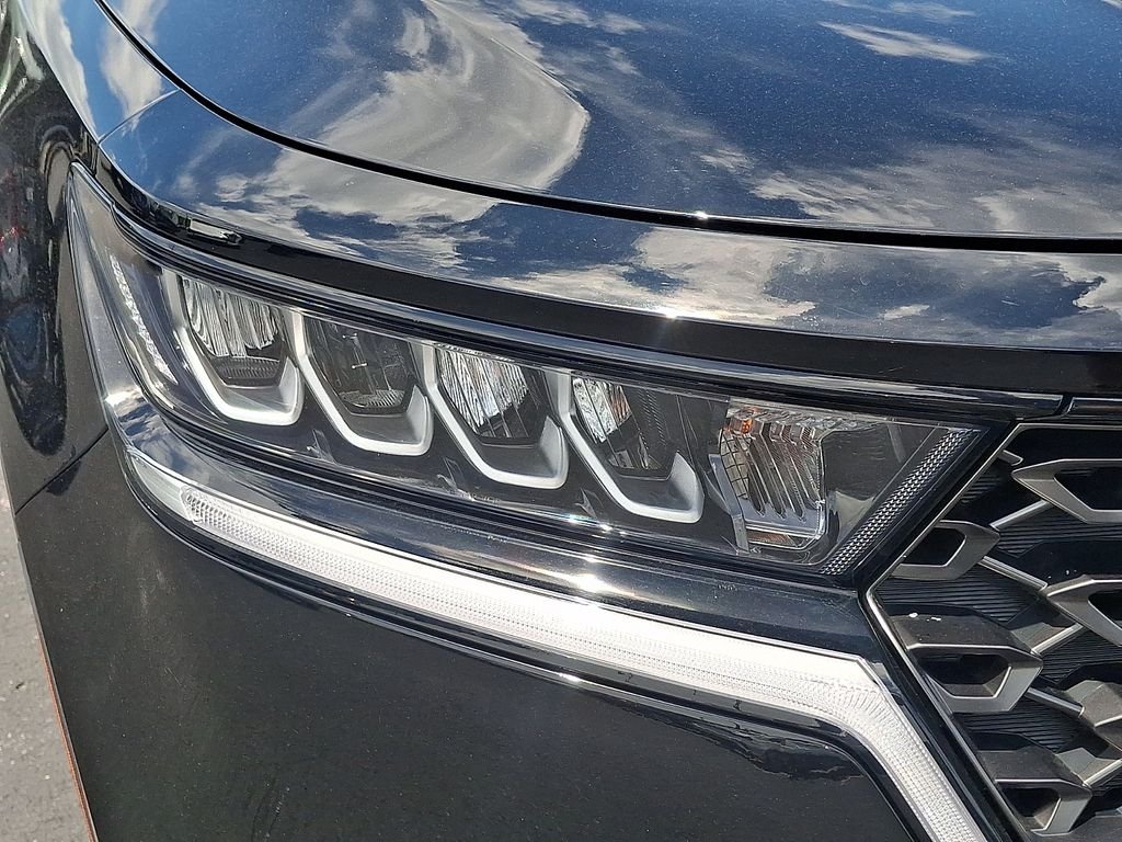 Used 2023 Black Kia X-Line EX image 9