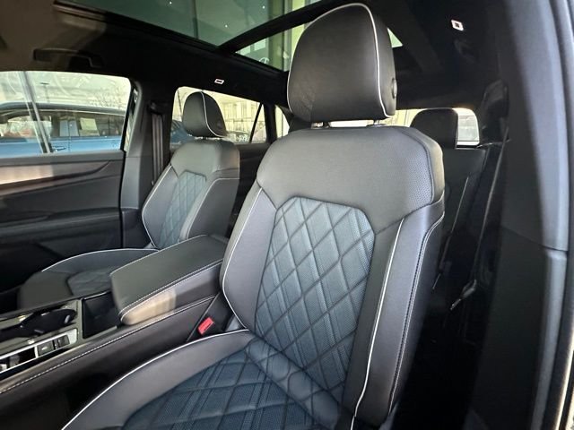 2026 Volkswagen Atlas Cross Sport SEL Premium R-LINE - Photo 29