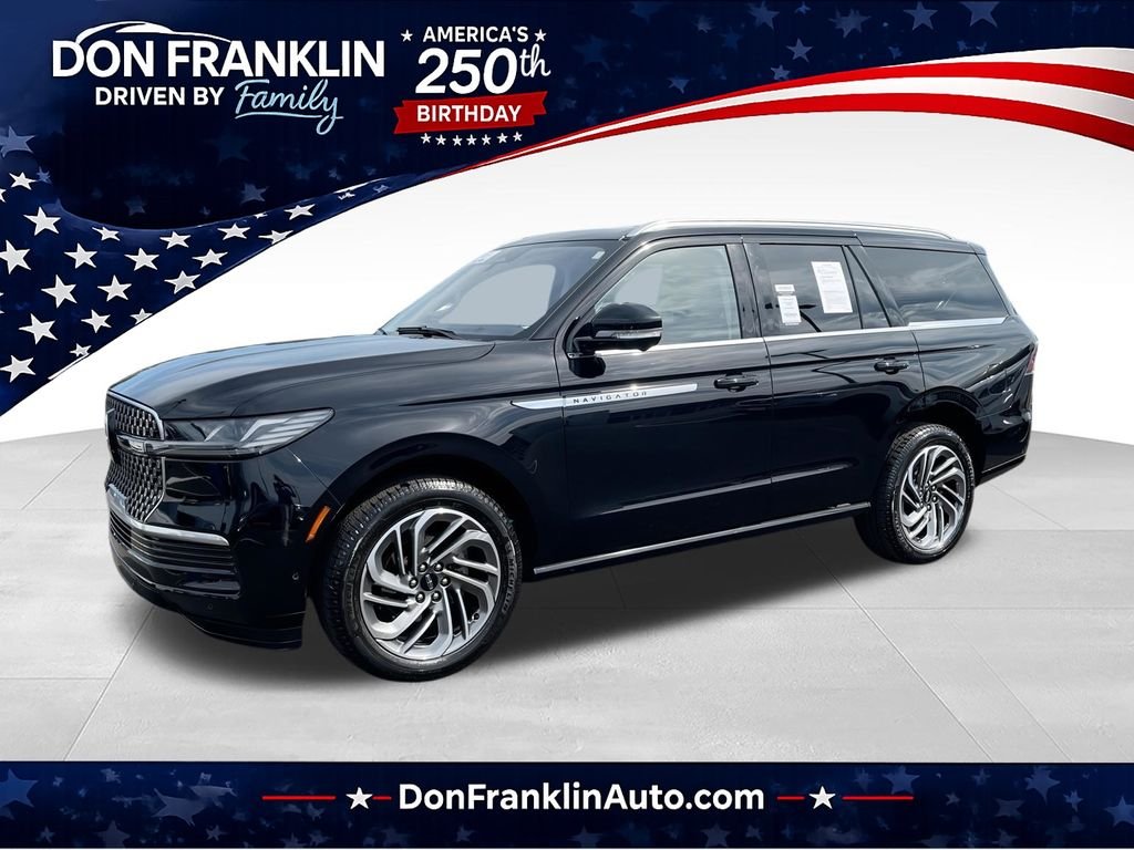 2025 Lincoln Navigator Reserve 4WD's photo