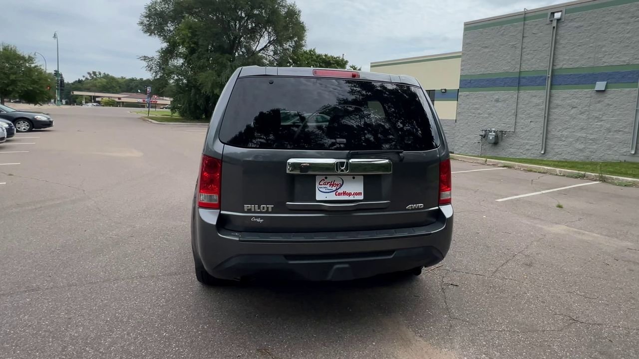 2013 Honda Pilot LX photo 2