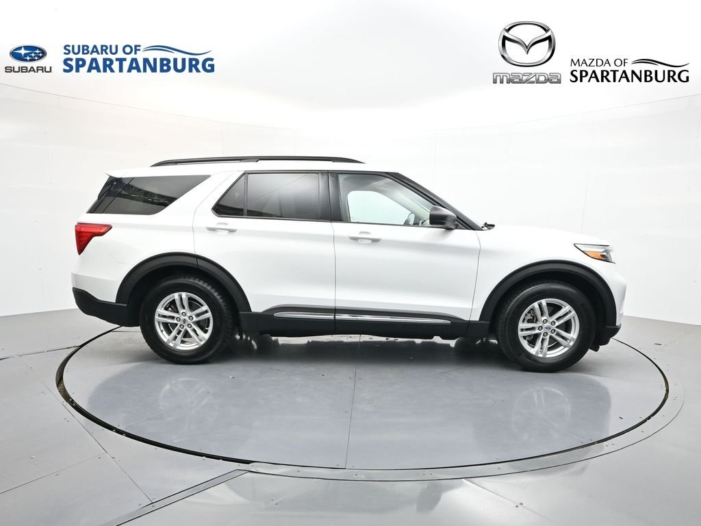 Used 2023 White Ford XLT image 9
