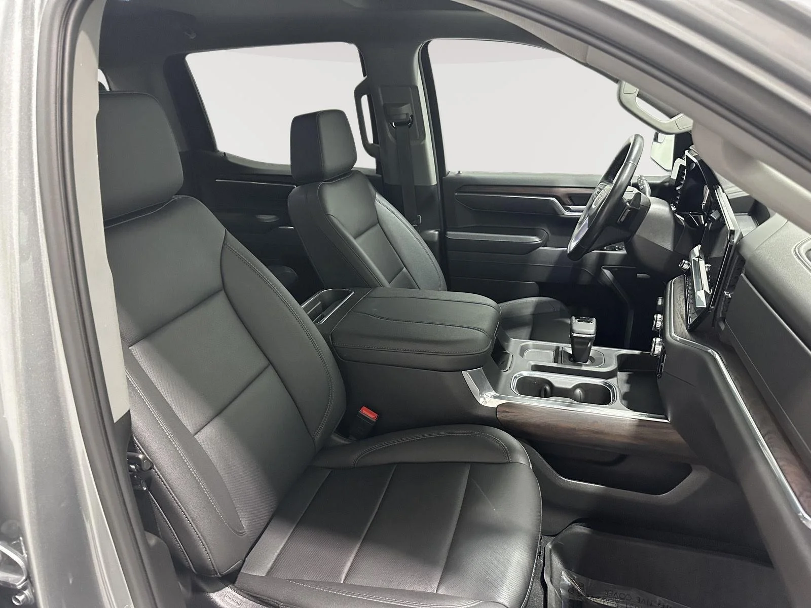 Used 2026 Sterling Metallic GMC SLT image 27