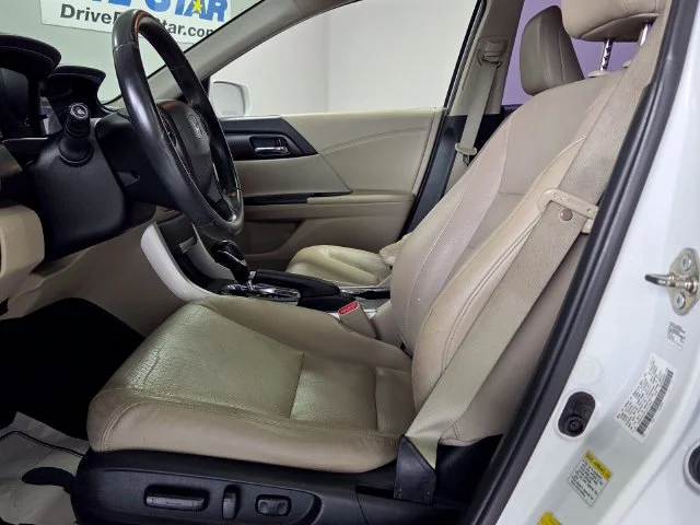 Used 2015 Black Honda EX-L image 3