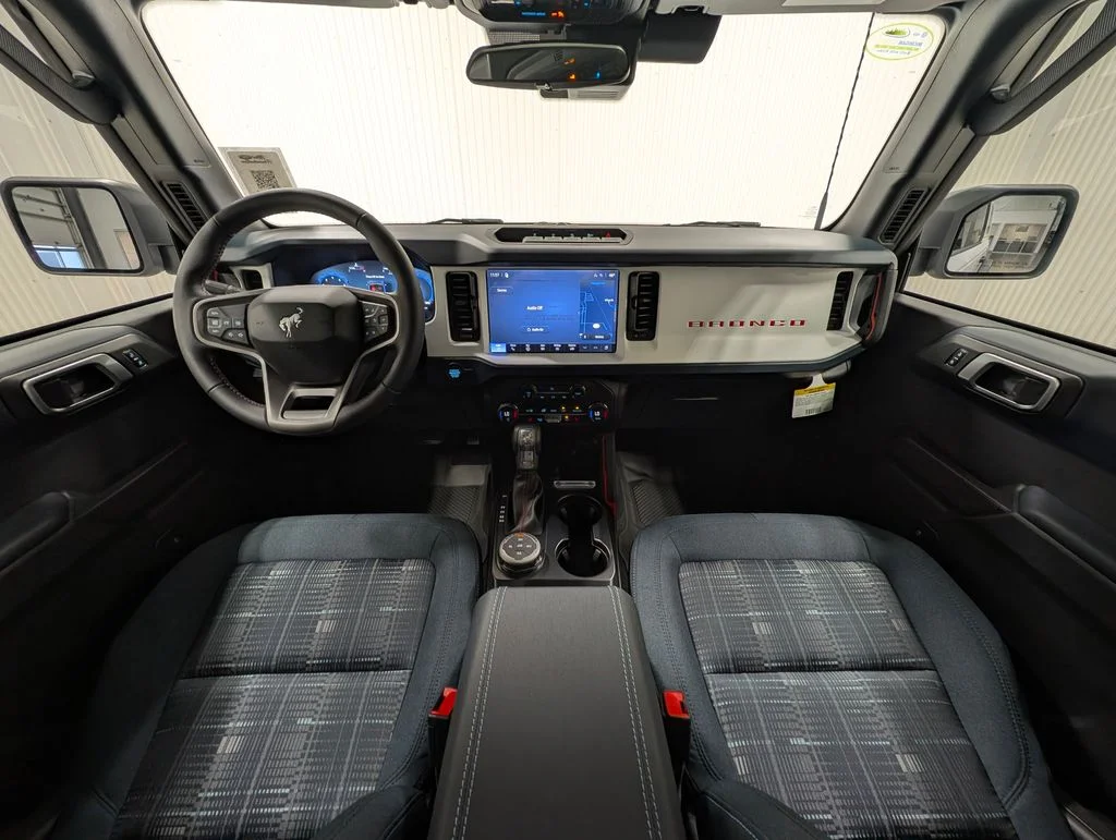 New 2026 Oxford White Ford Heritage Edition image 2