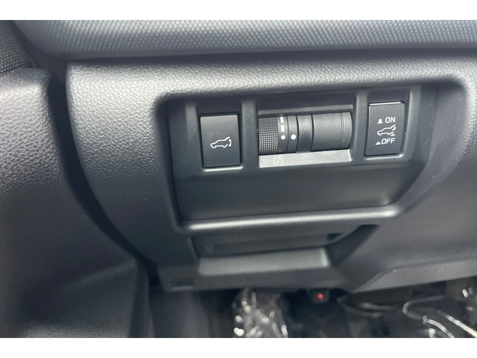 Used 2026 Ice Silver Metallic Subaru Premium image 39