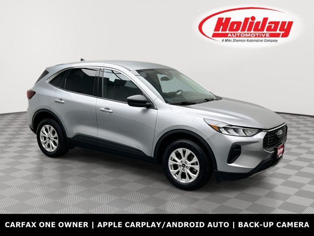 Used 2023 Iconic Silver Metallic Ford Active image 1