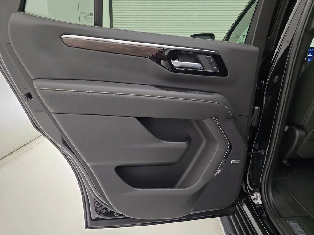 2026 Chevrolet Tahoe Premier - Photo 43