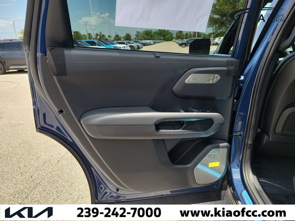 New 2027 Midnight Lake Blue Kia SX image 15