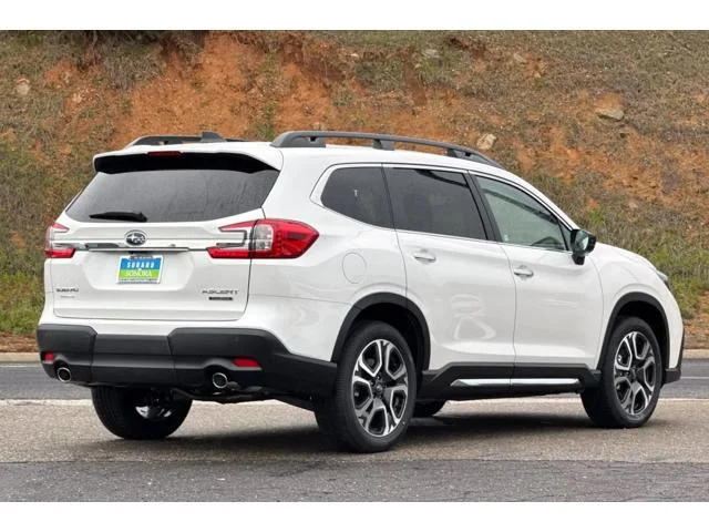 New 2026 CRYSTAL WHITE PEARL Subaru Touring 7-Passenger image 3