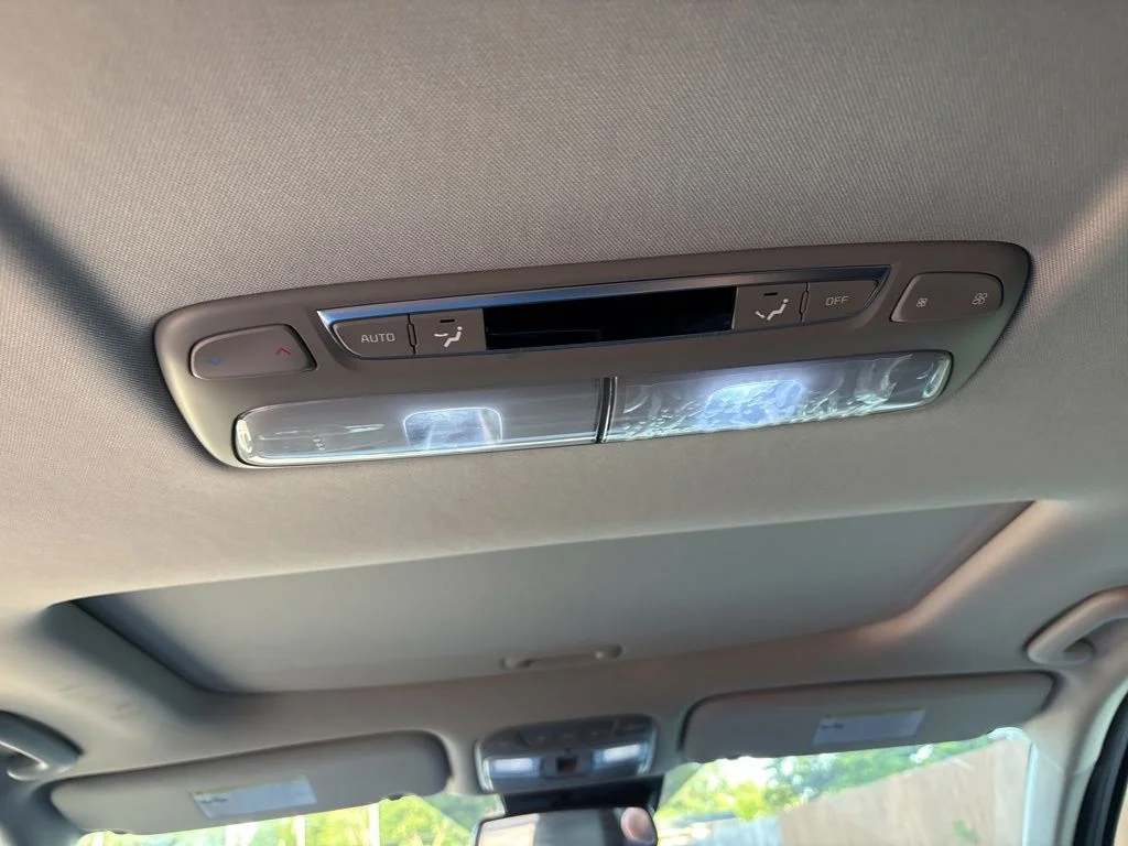 Used 2022 Gray Kia EX image 24