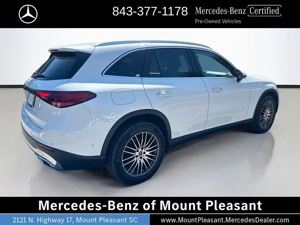 Certified Used 2025 Polar White Mercedes-Benz GLC 300 image 5