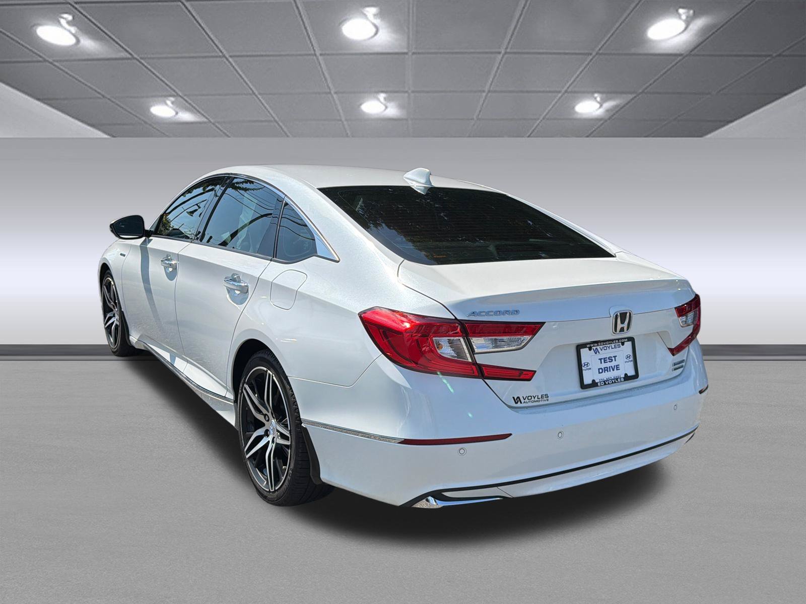 Used 2021 Platinum White Pearl Honda Touring image 7