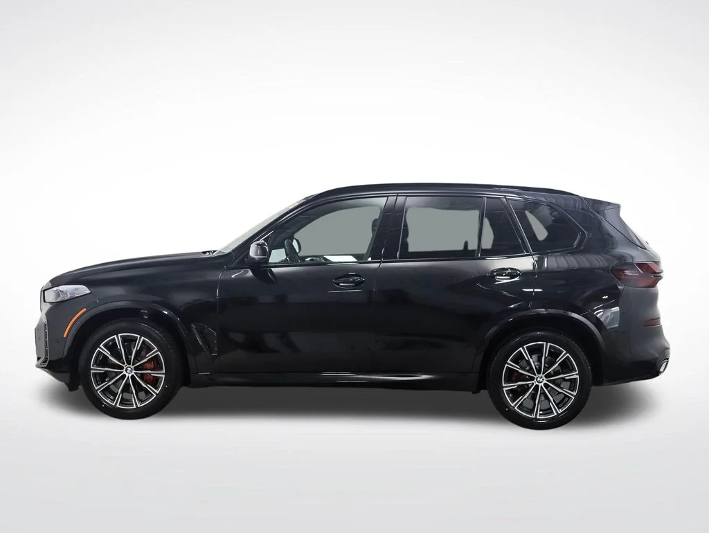 Used 2026 BMW X5 40i with VIN 5UX23EU09T9176468 for sale in Minneapolis, Minnesota