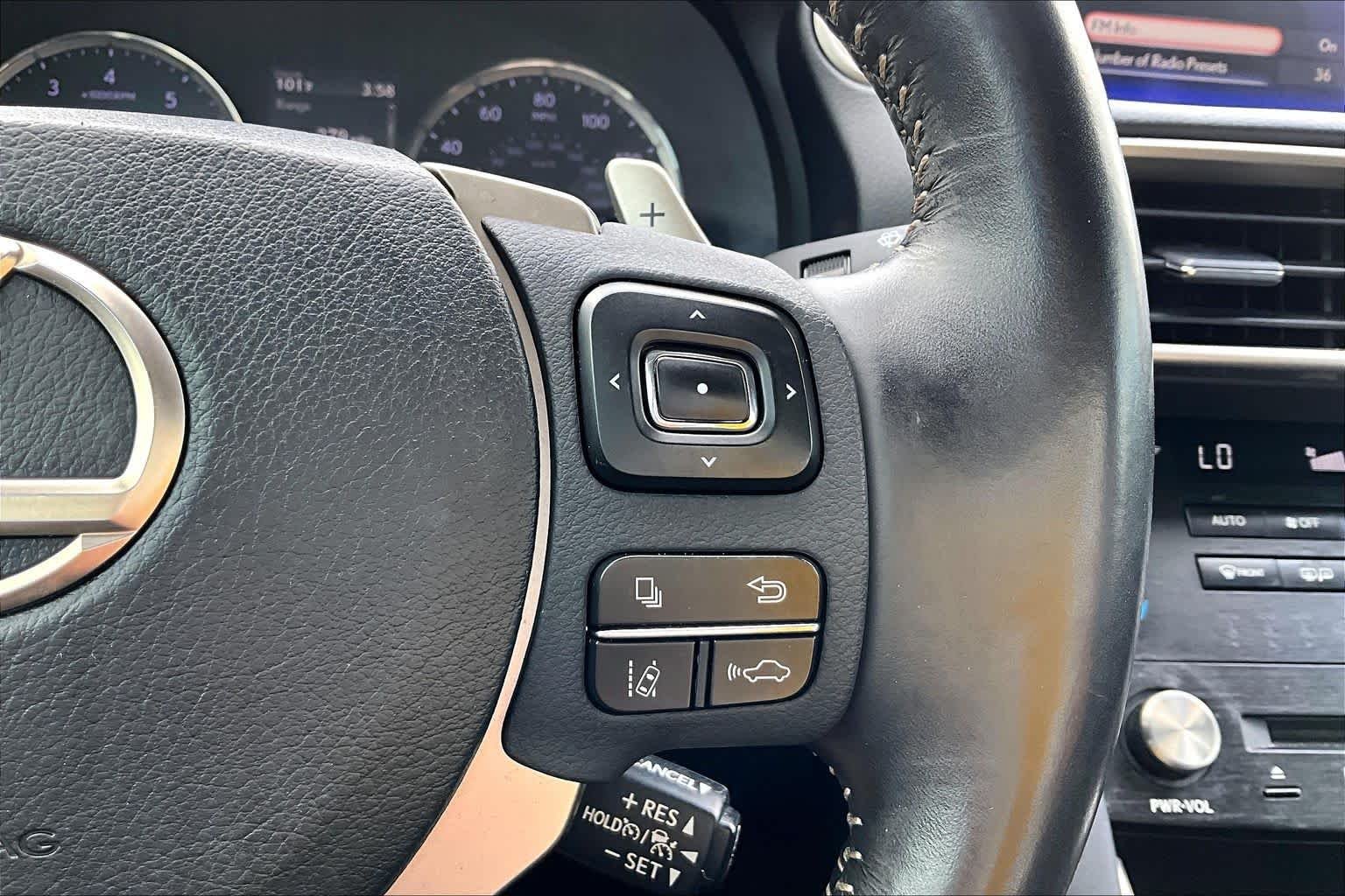 Used 2018 Atomic Silver Lexus  image 24