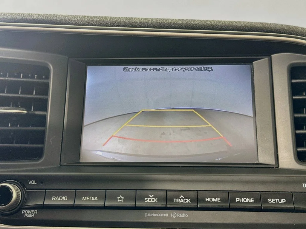 Used 2019 Machine Gray Hyundai Value Edition image 16