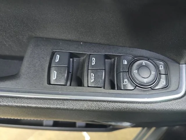 2024 GMC Sierra 1500 SLT - Photo 31