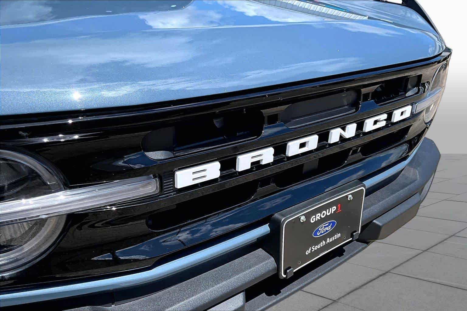 Certified Used 2025 Azure Gray Metallic Ford Outer Banks image 30