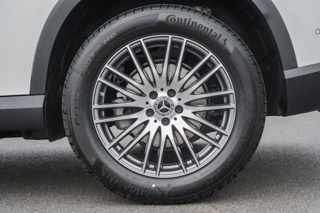 New 2026 Polar White Mercedes-Benz GLC 300 image 19