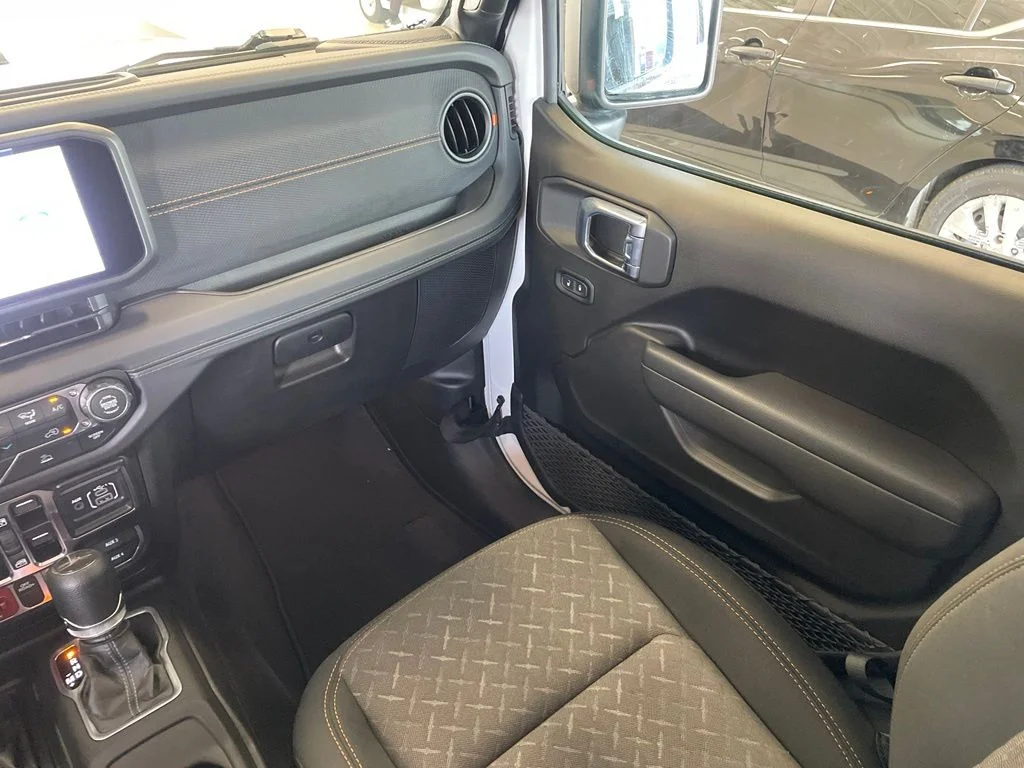Used 2026 White Jeep Mojave image 22