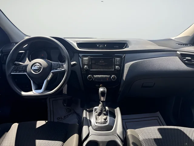 Used 2021 Black Nissan S image 11