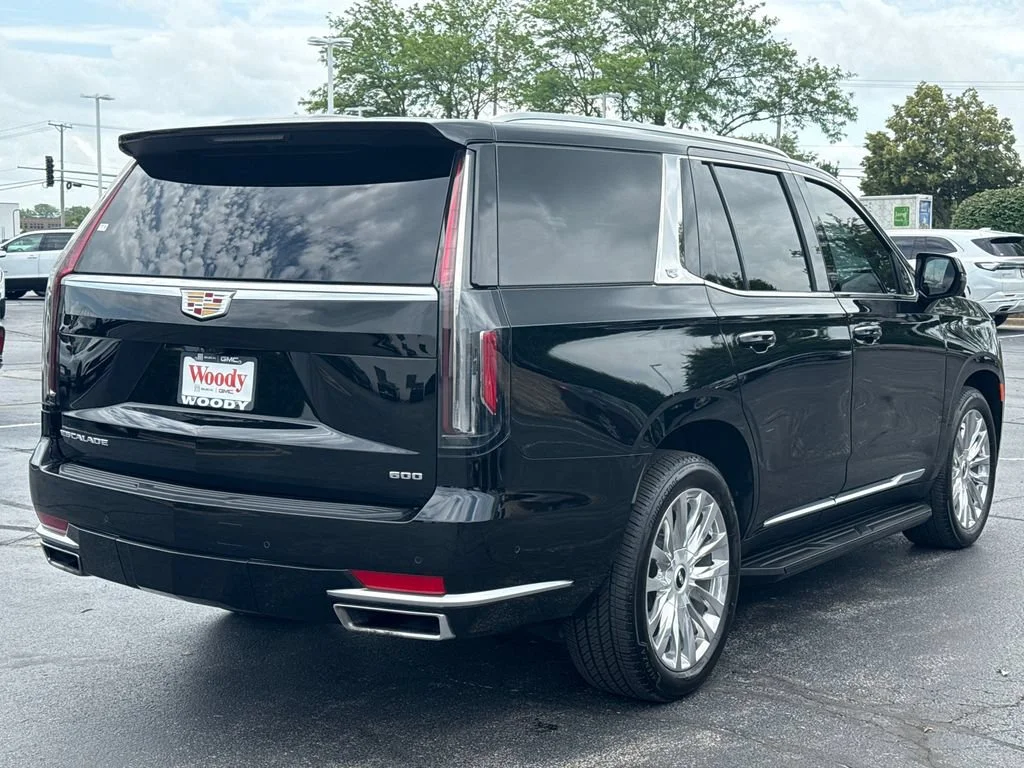 2024 Cadillac Escalade Premium Luxury - Photo 8