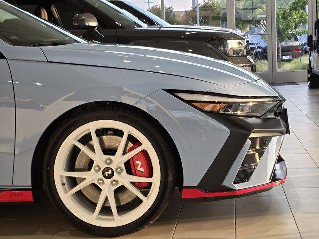 2026 Hyundai Elantra N - Photo 7