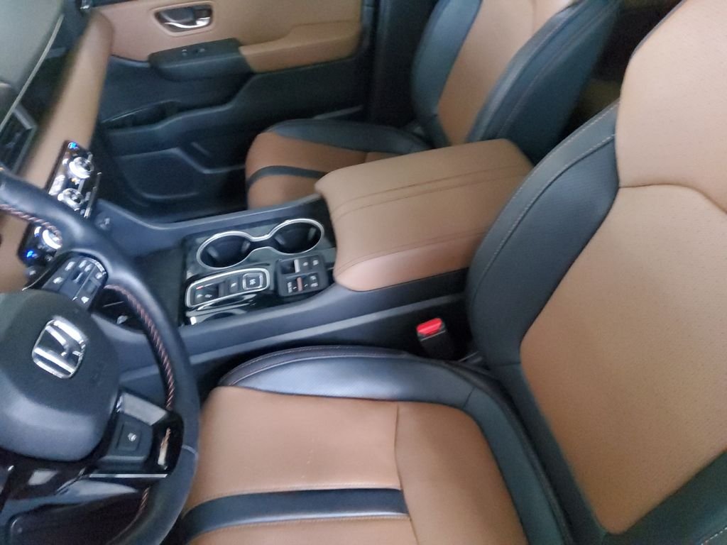 Used 2026  Honda TrailSport Elite Blackout image 8