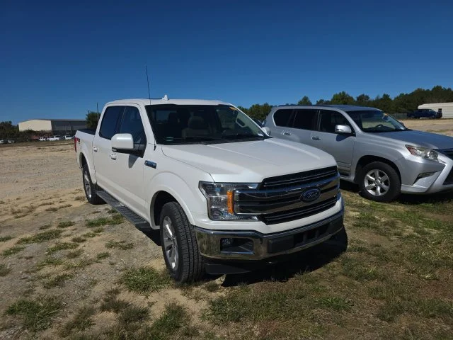 Used 2018 White Ford Lariat image 10
