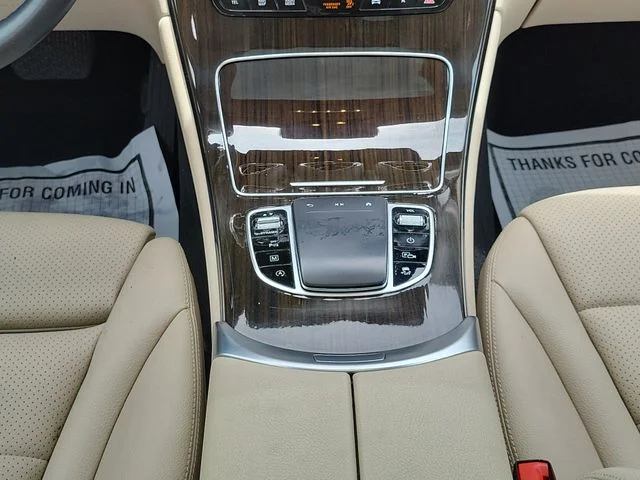 Used 2022 Silver Mercedes-Benz GLC 300 image 18