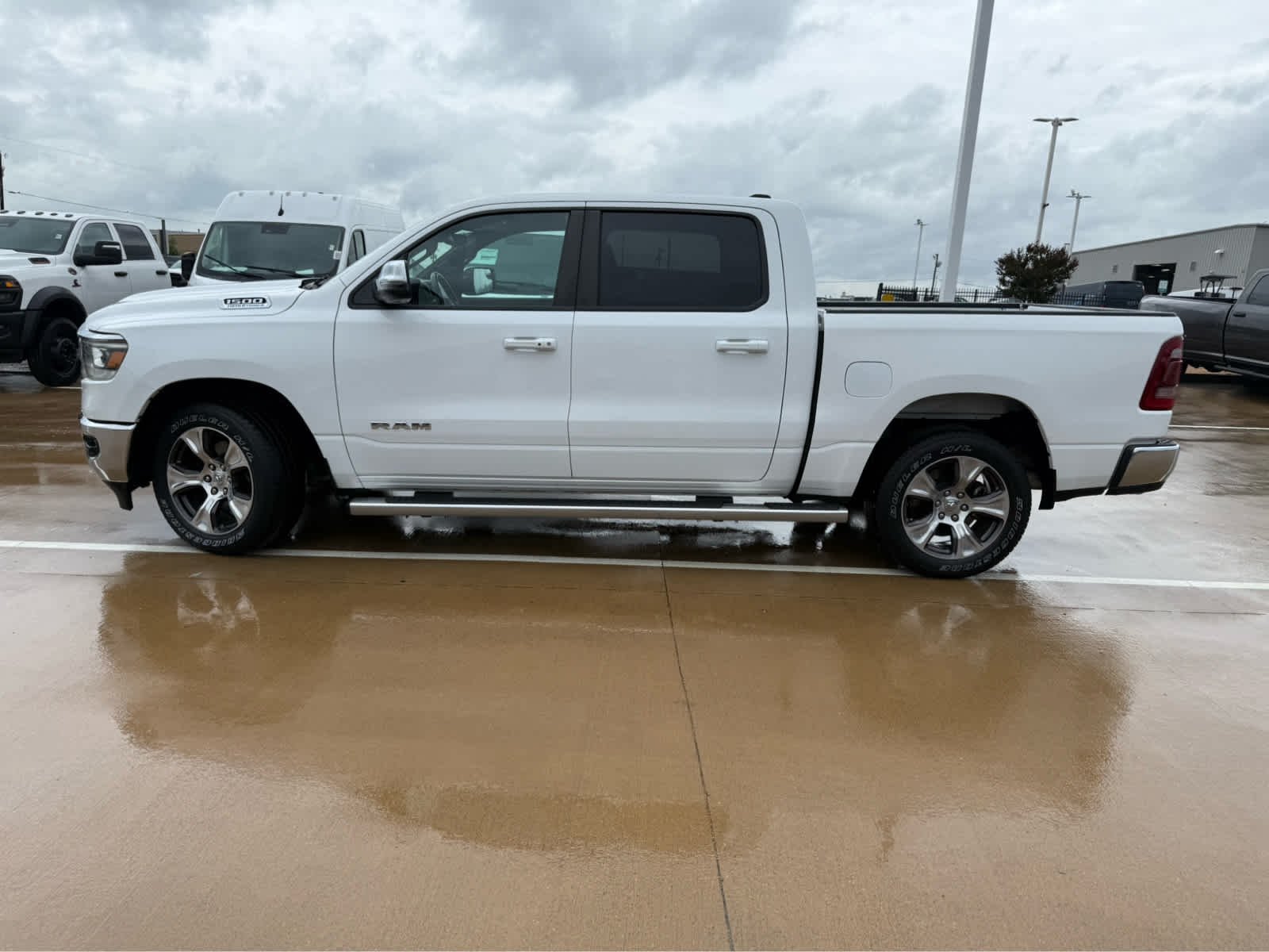 Used 2023 Bright White Clearcoat Ram Laramie image 9