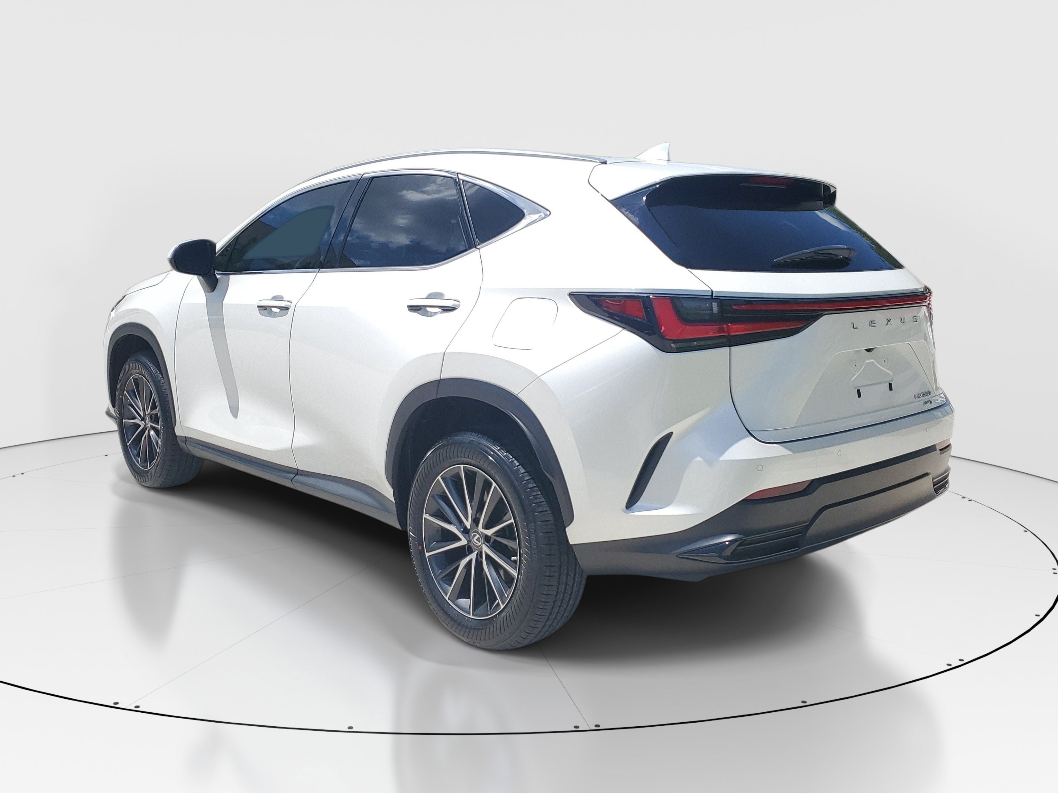 Certified Used 2023 White Pearl Lexus NX 350 Premium image 6