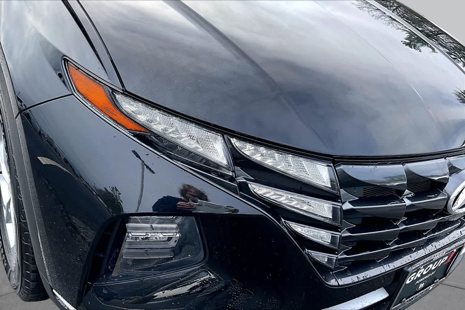 Used 2022 Phantom Black Hyundai SEL image 40