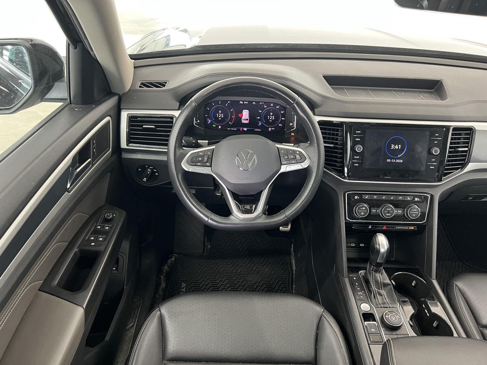 2023 Volkswagen Atlas SEL R-Line Black - Photo 28
