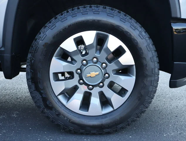 New 2026 Sterling Gray Metallic Chevrolet Custom image 18
