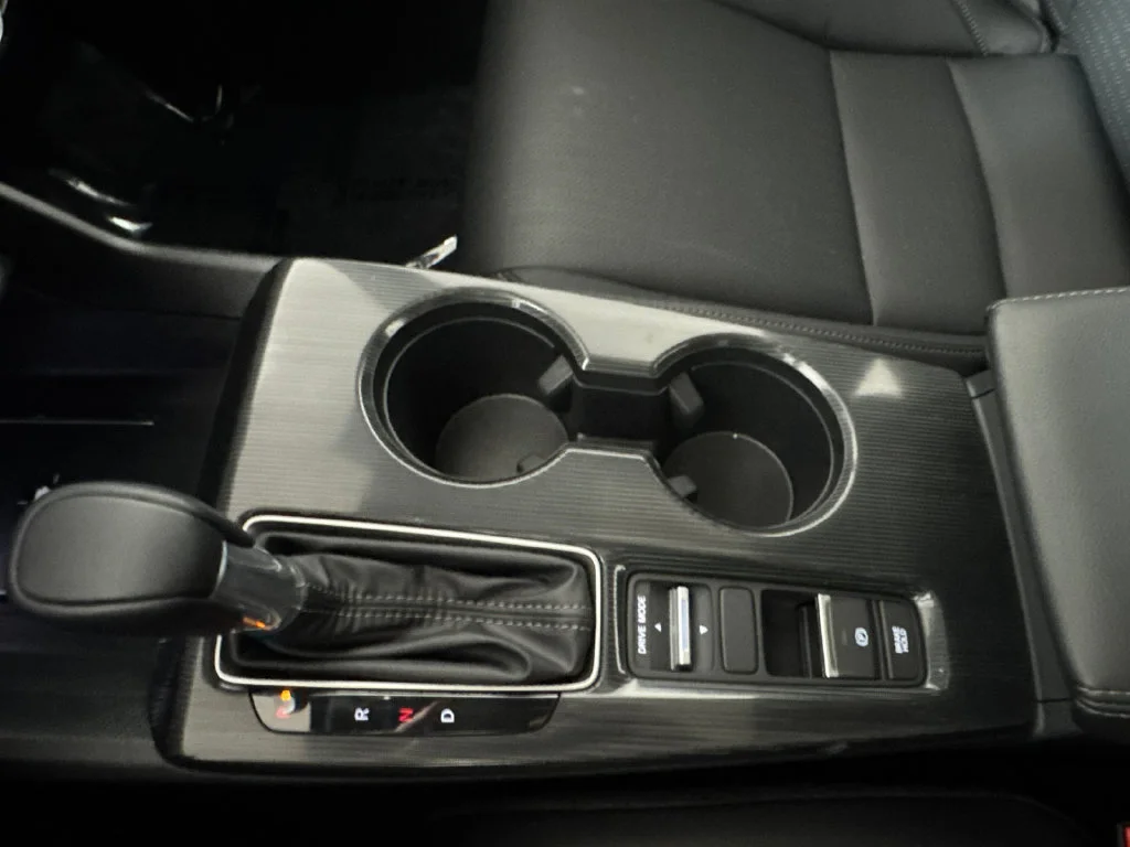 2025 Honda Civic Sport Touring - Photo 25