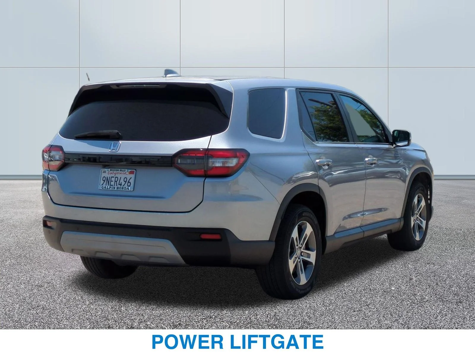 Used 2025 Silver Honda EX-L image 7
