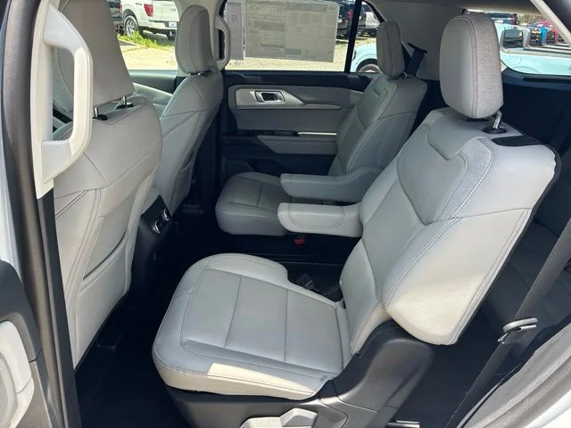 New 2026 Space White Metallic Ford Active image 20