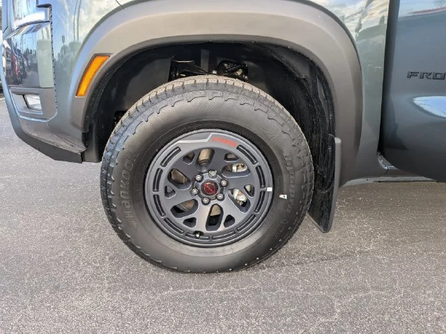 New 2027 Alpine Metallic Nissan Crew Cab PRO-4X® image 33