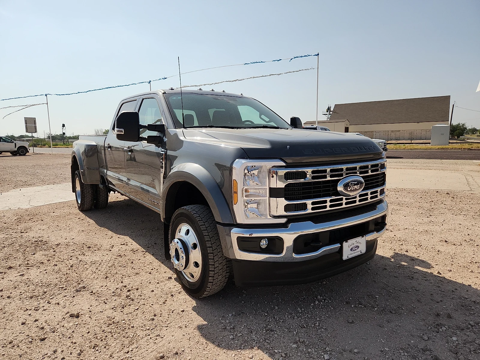 New 2026 Carbonized Gray Metallic Ford XLT image 1