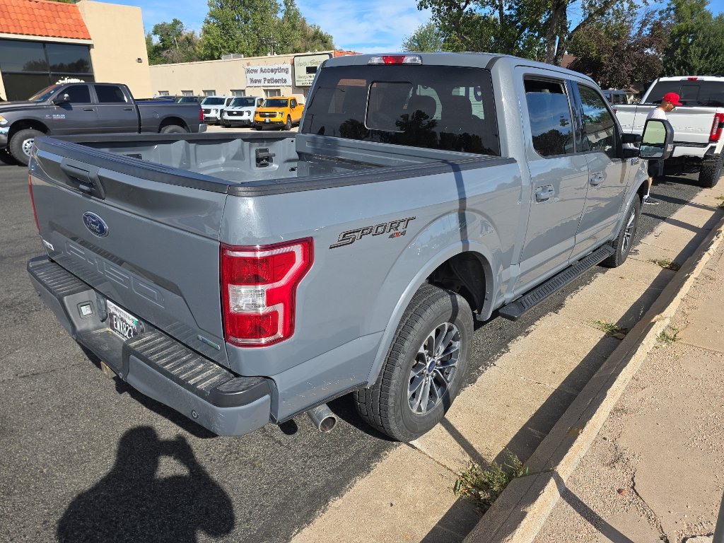 Used 2019  Ford XLT image 4