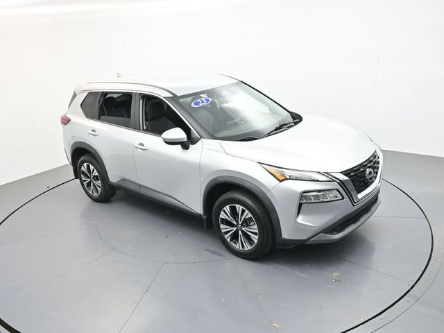 Used 2023 Brilliant Silver Metallic Nissan SV image 32