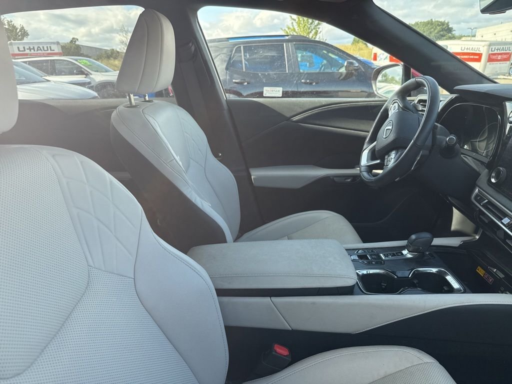 2024 Lexus RX Hybrid 350h - Photo 8