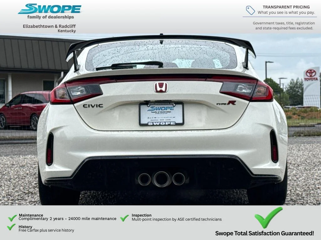 Used 2025 Championship White Honda Base image 4