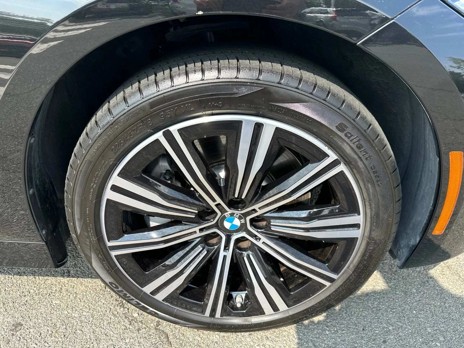 Used 2025 Black BMW 330i xDrive image 27