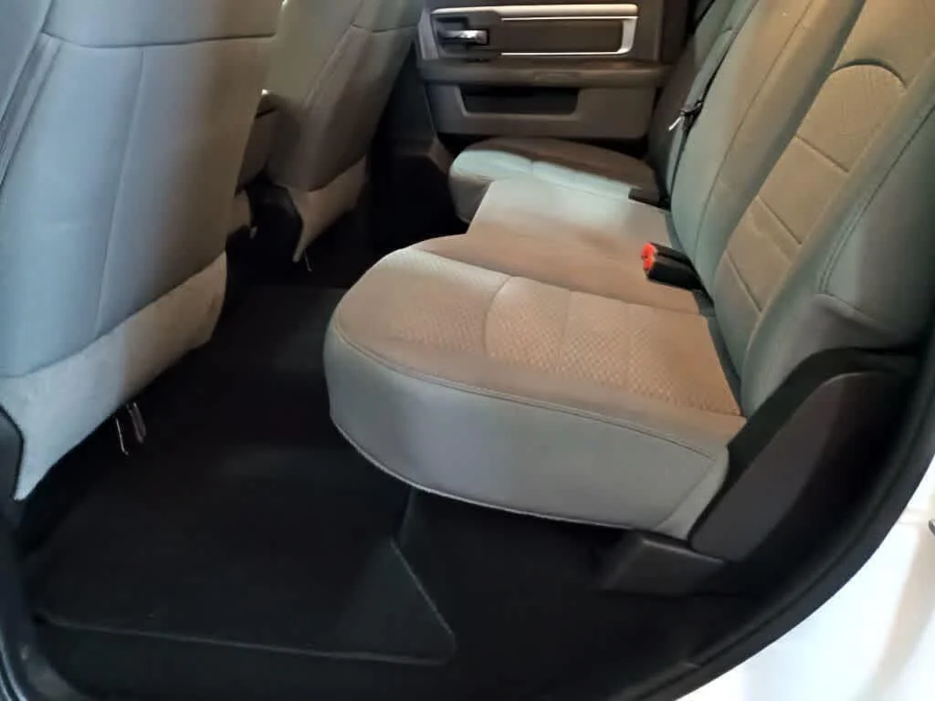 Used 2019 Bright White Clearcoat Ram SLT image 16