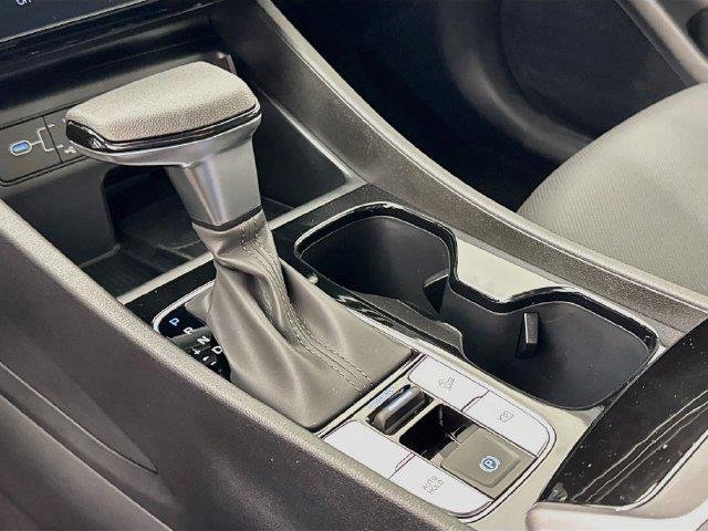 New 2027 White Hyundai SEL Activity FWD image 26