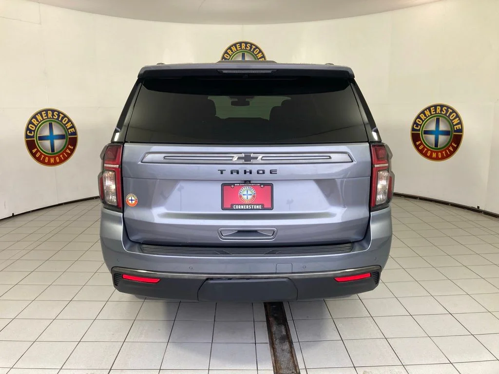 Used 2022 Gray Chevrolet Z71 image 23