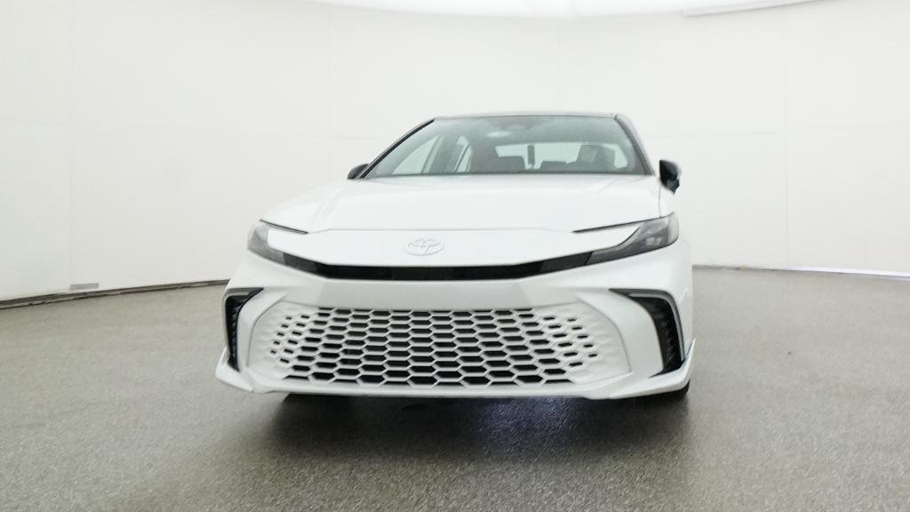 New 2026 Wind Chill Pearl with Midnight Black Metallic roof Toyota XSE image 17