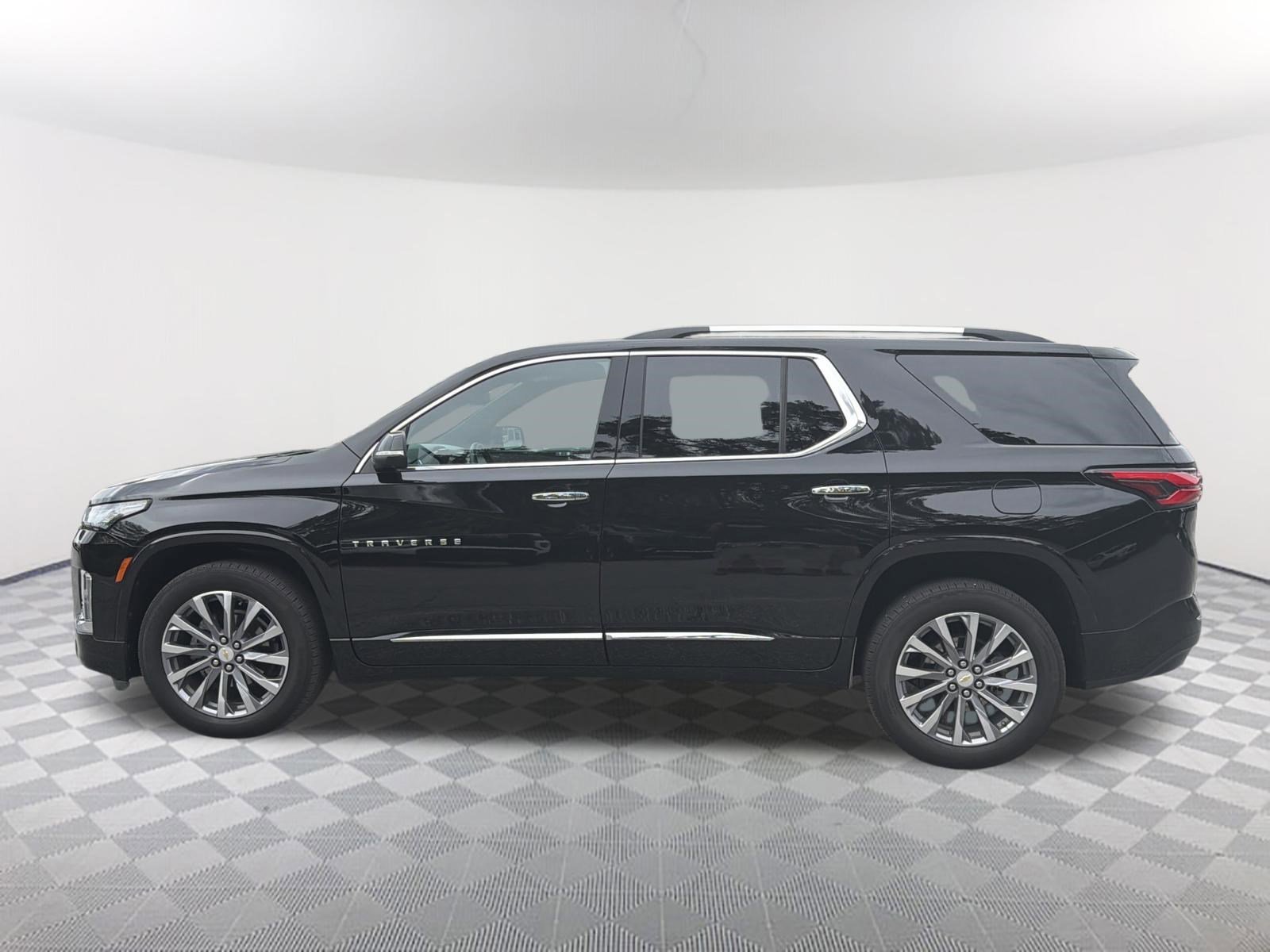 2023 Chevrolet Traverse Premier - Photo 8