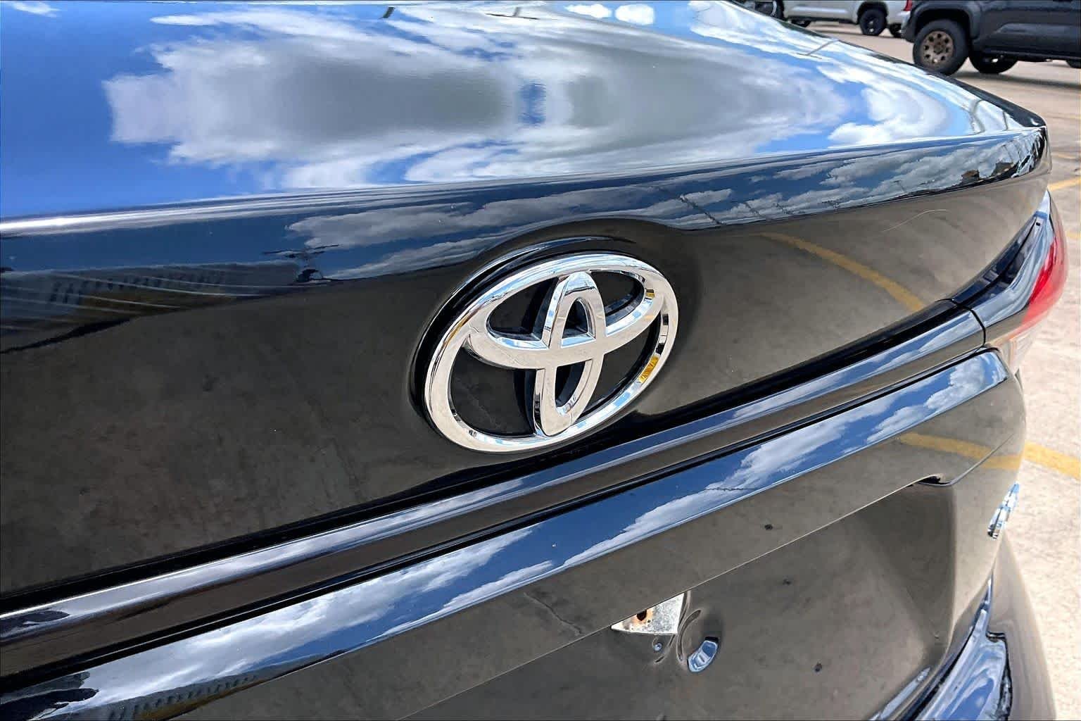 Used 2024 Midnight Black Metallic Toyota LE image 29